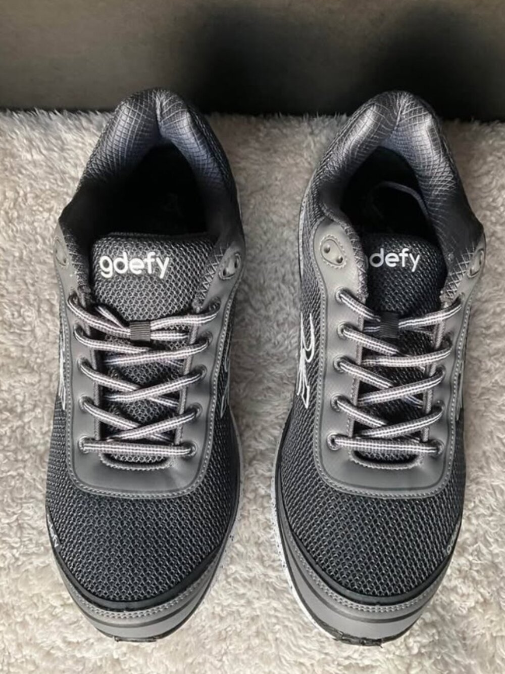 Gravity Defyer - GDEFY - Grey Men Mighty Walk